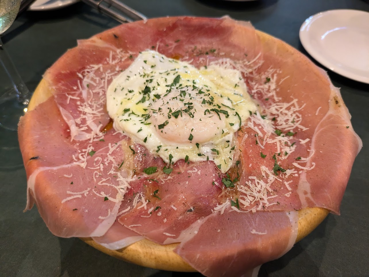 BISTRO4QUATRE