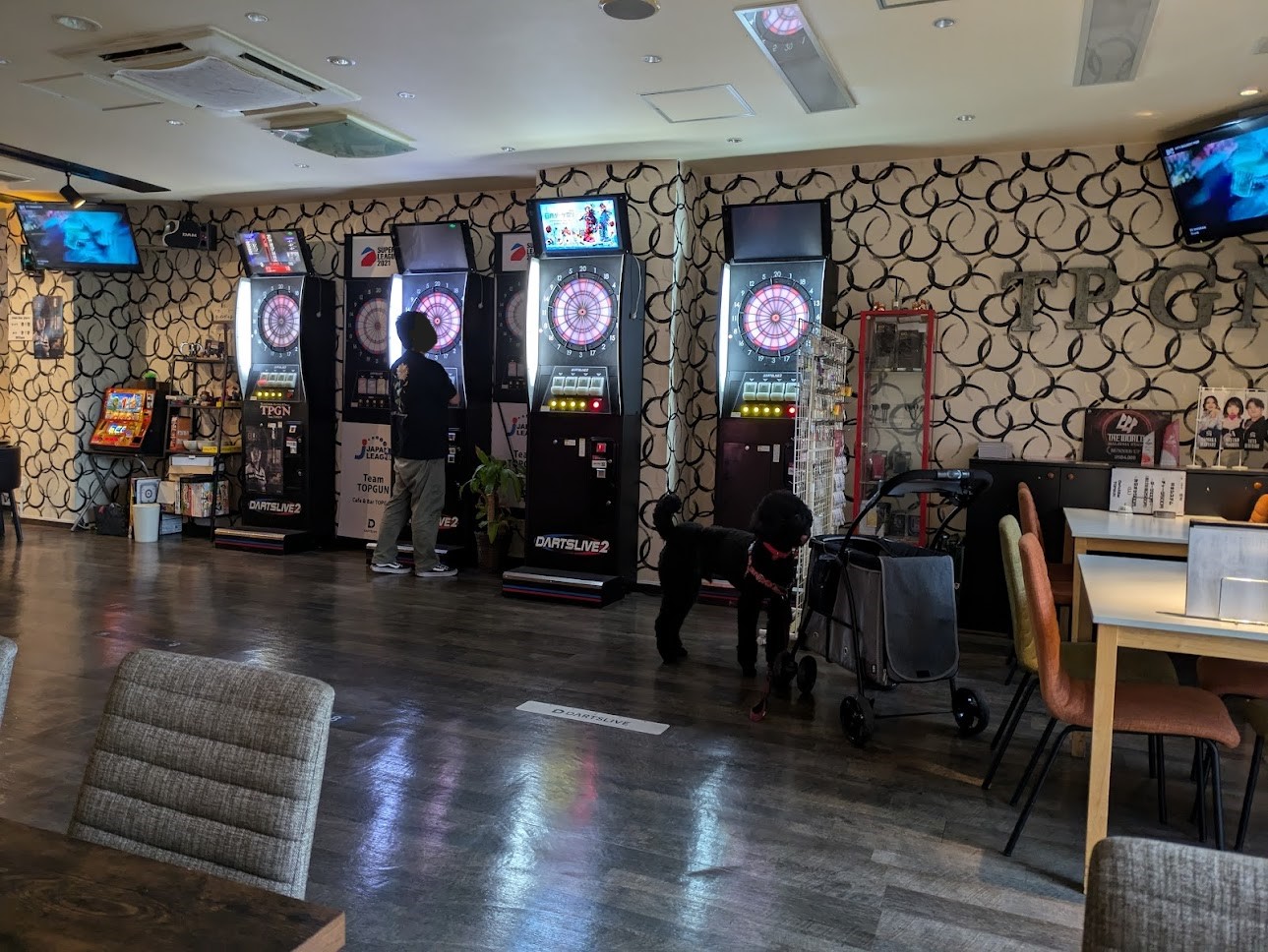 cafe&darts