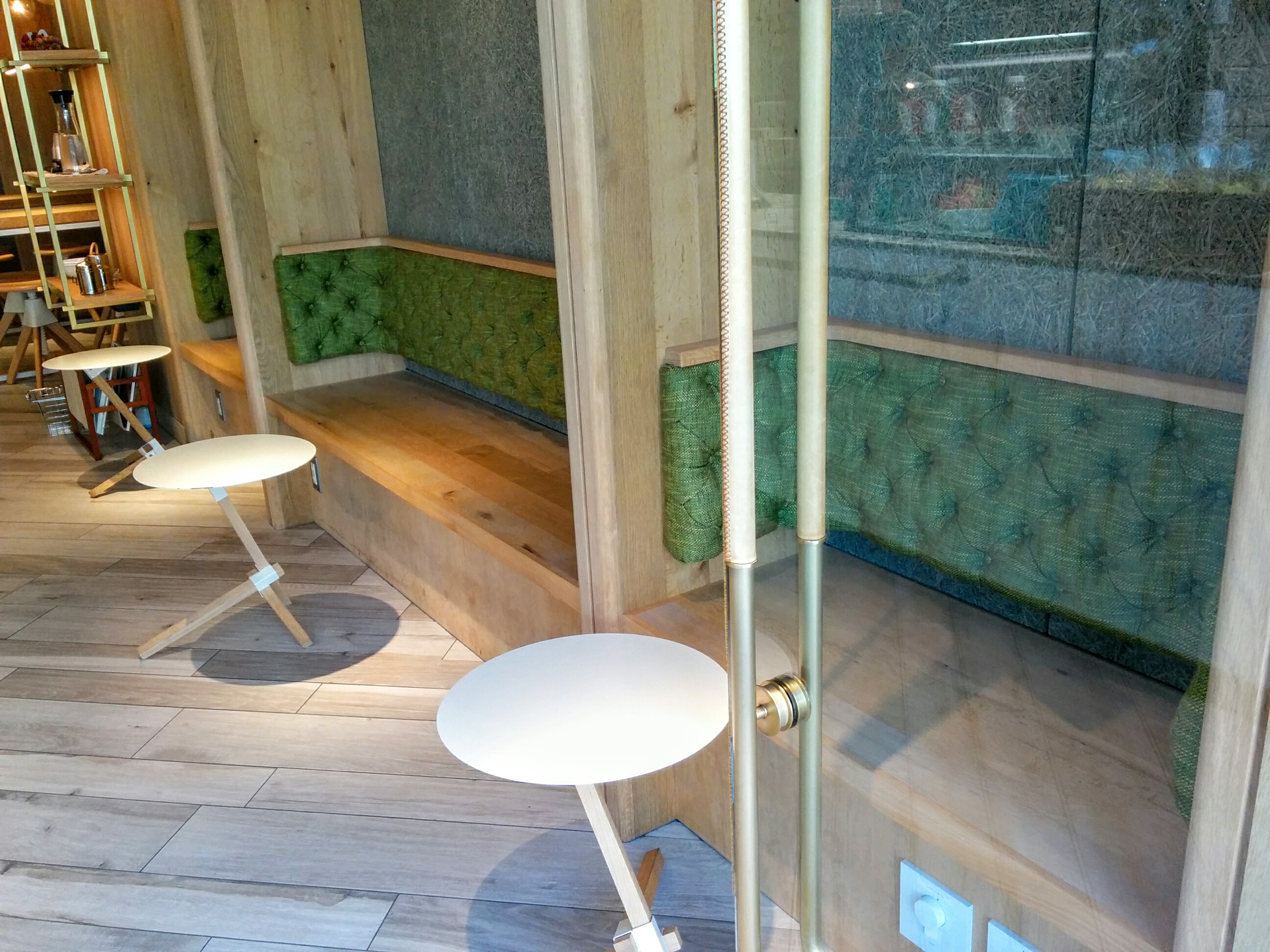 LIVINGORGANICSJUICE&PLACE(リビングオーガニックス