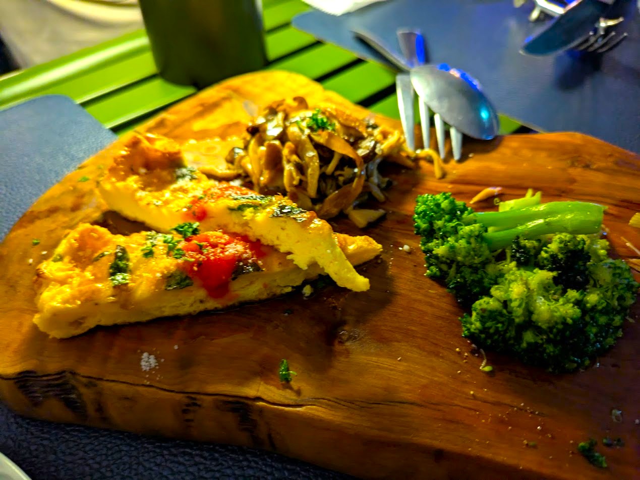 ピッコロモンド