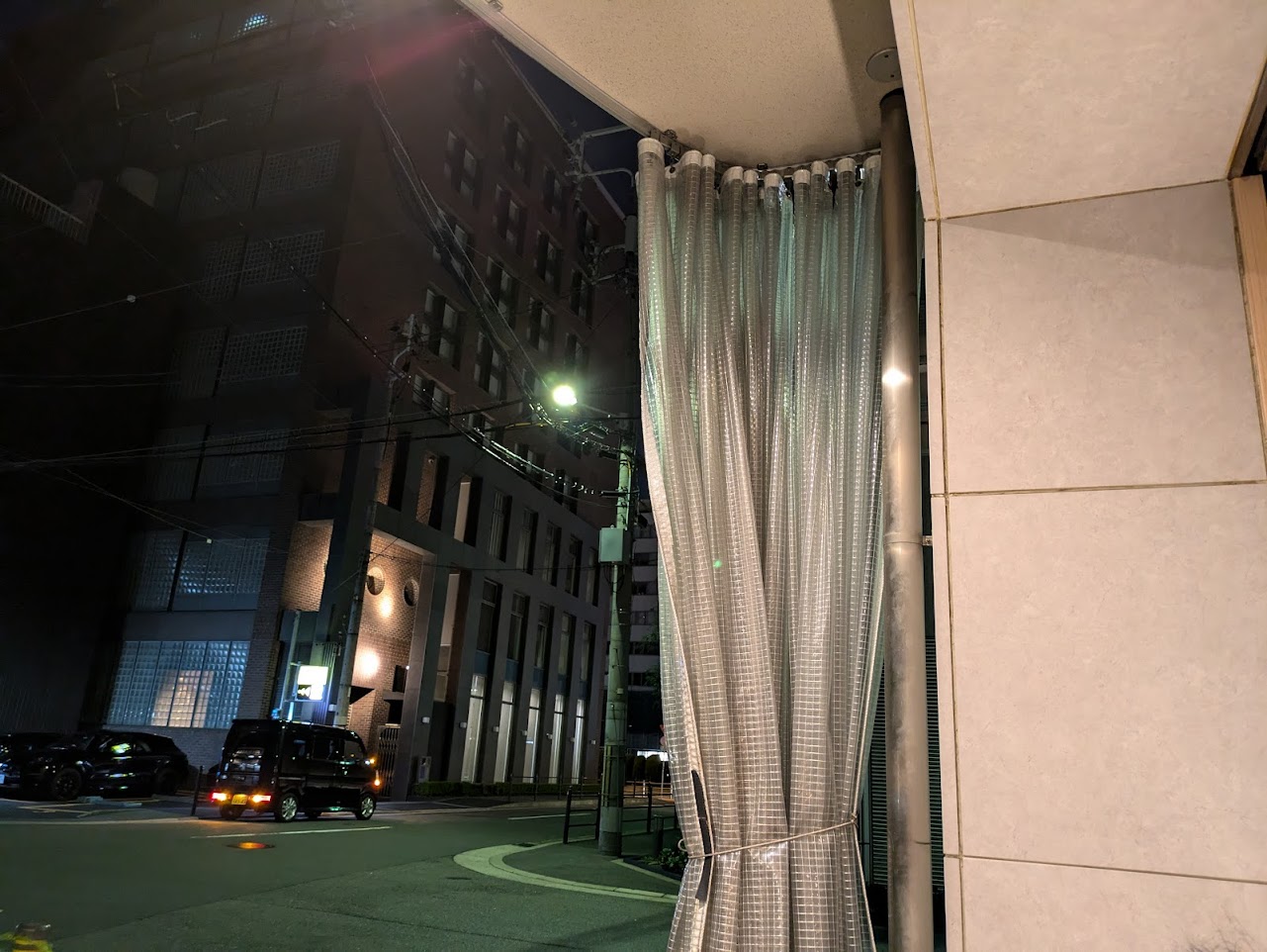 ビストロスリール