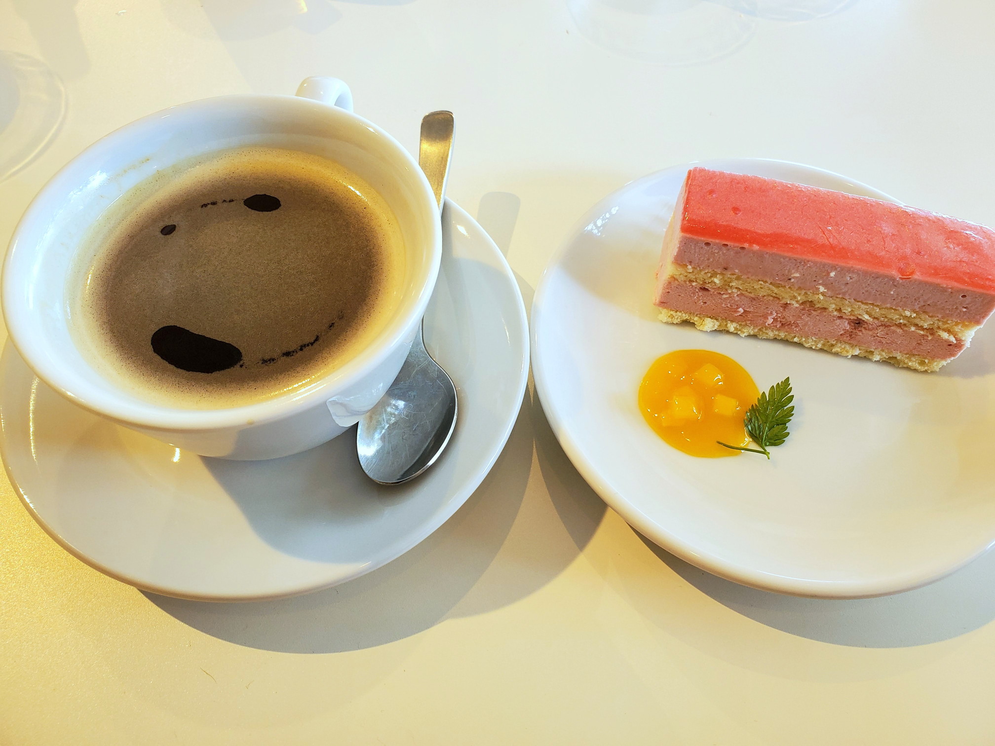 ドッグカフェ メイプル(DogCafe MAPLE)