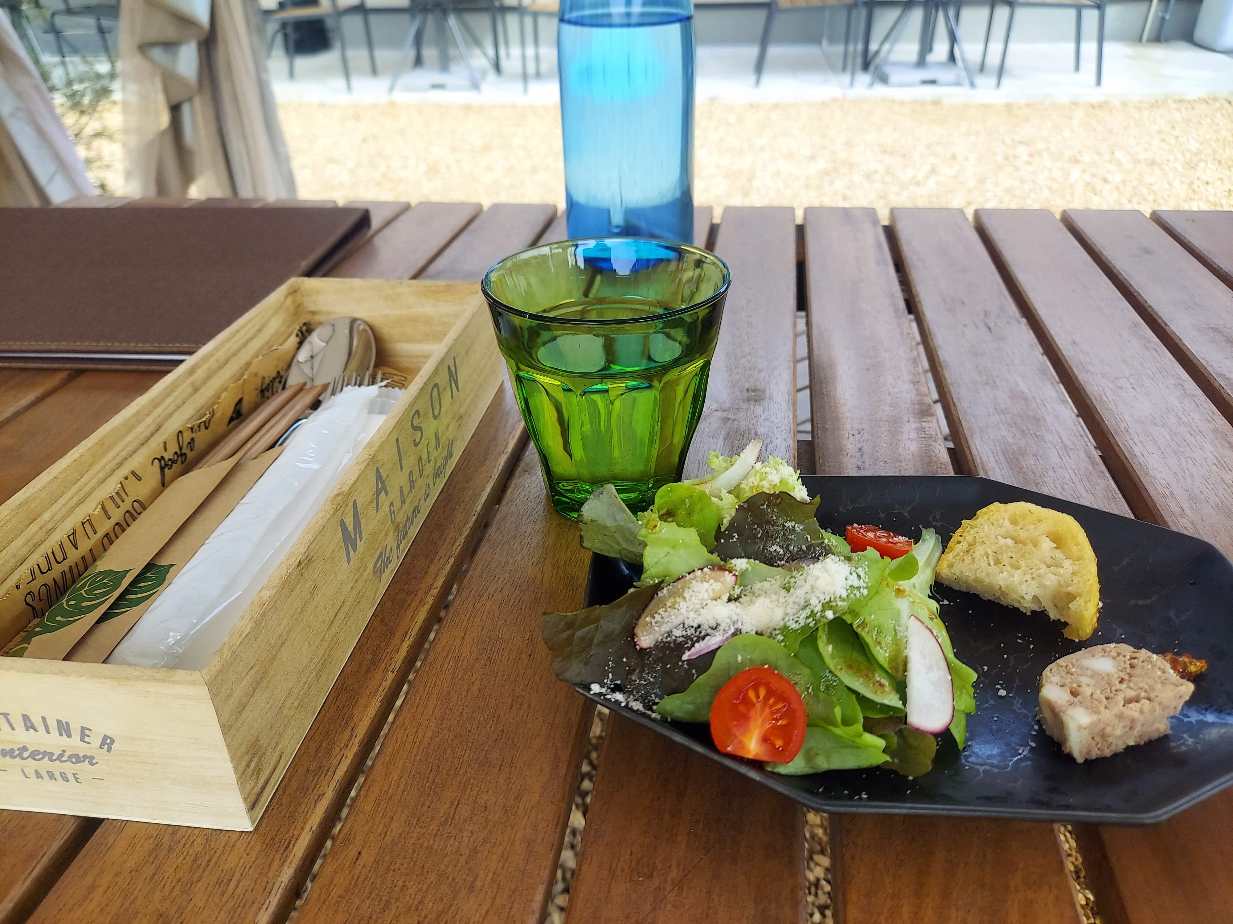 Cave des ARTIVEURS(キャーヴ・デ・ザルティバー)