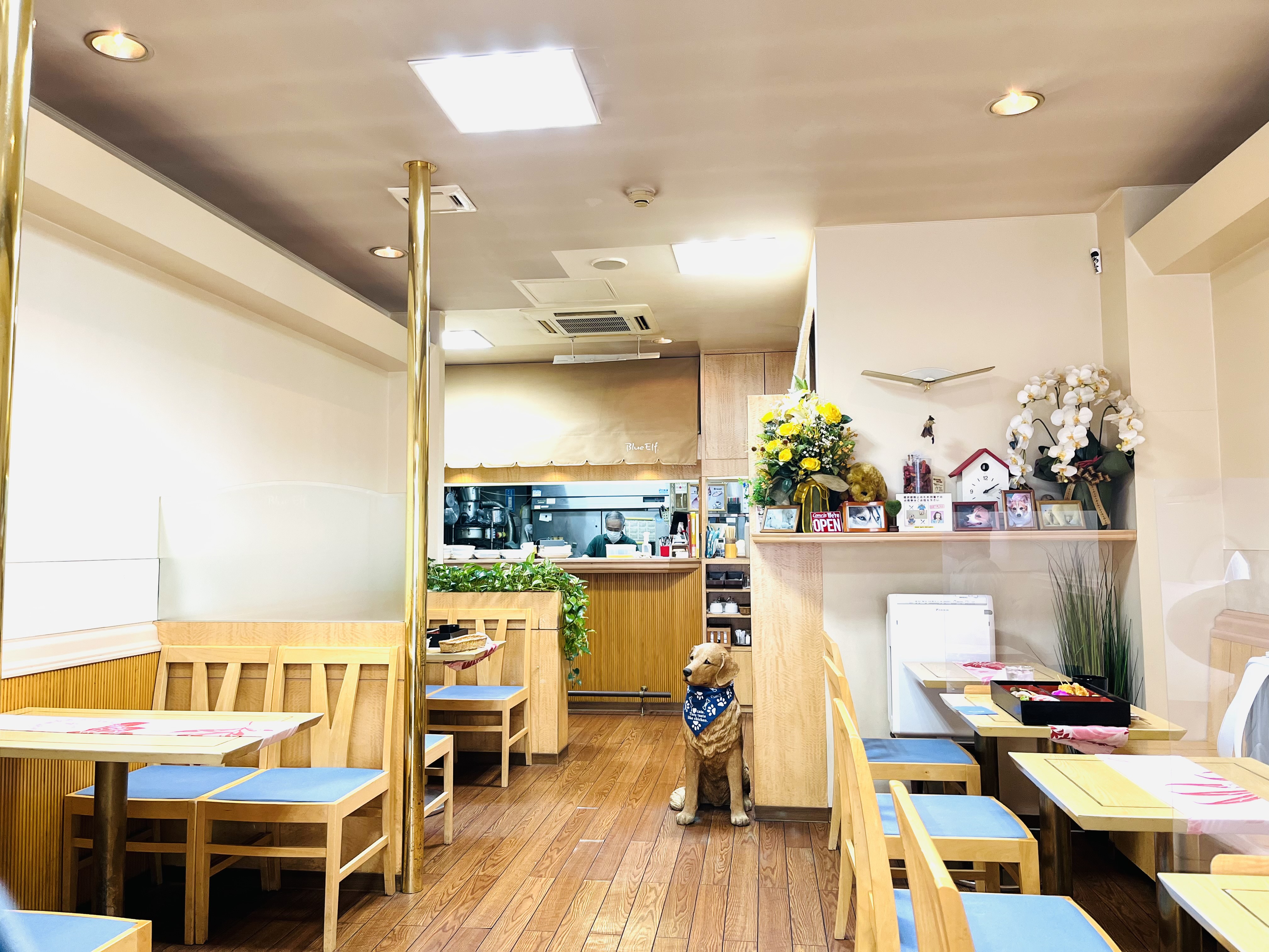 ベーカリーカフェ ブルーエルフ