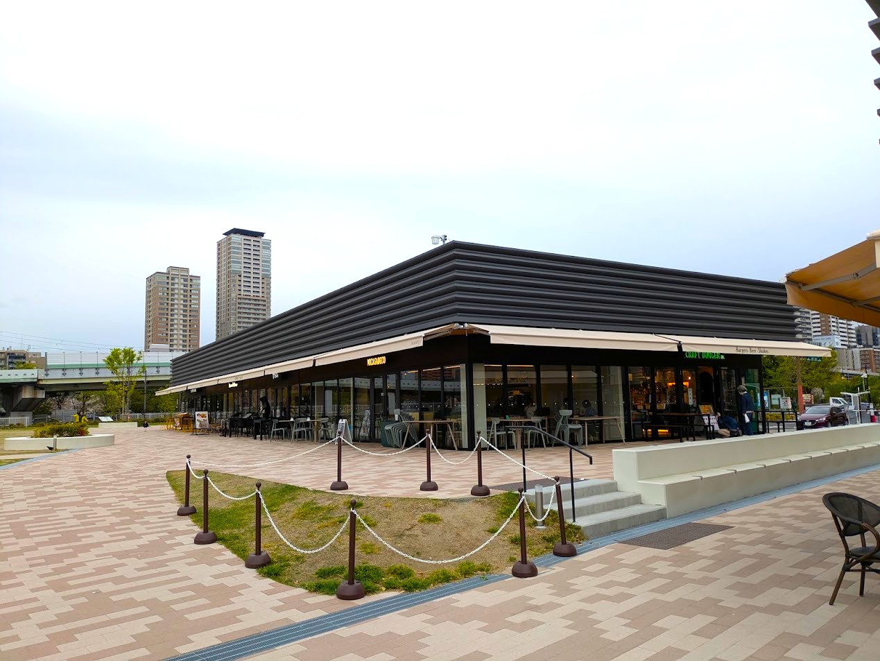 浪華焼肉さぶろう