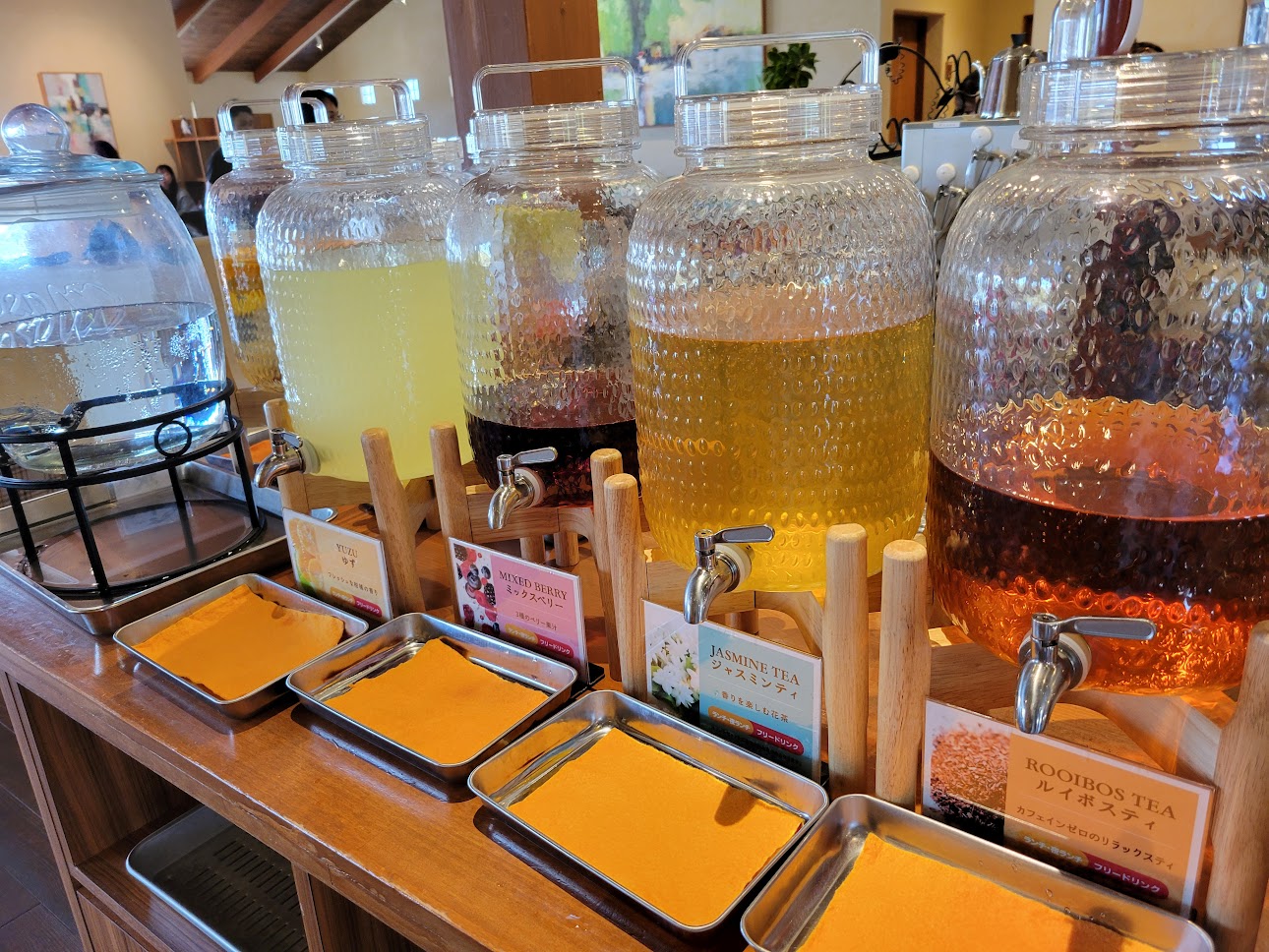 オランダ屋 富雄店