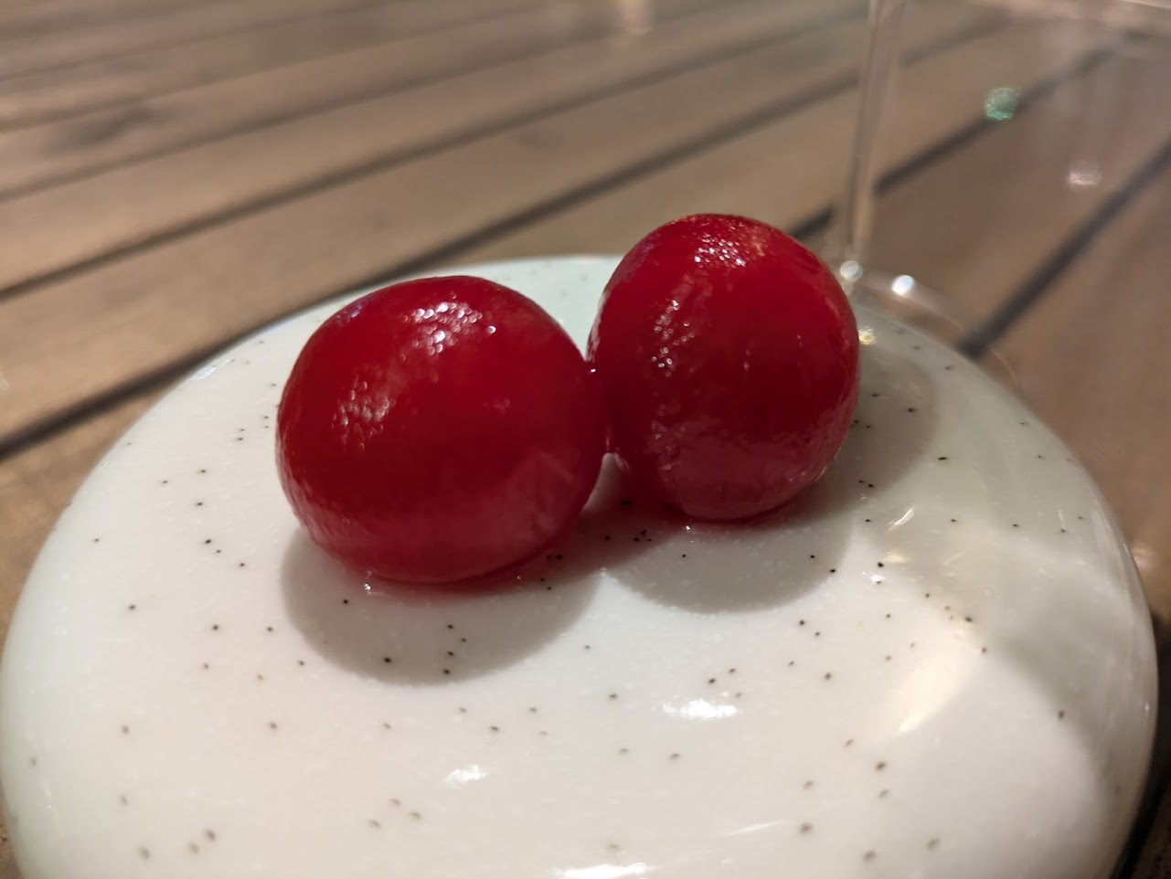 ビストロスリール