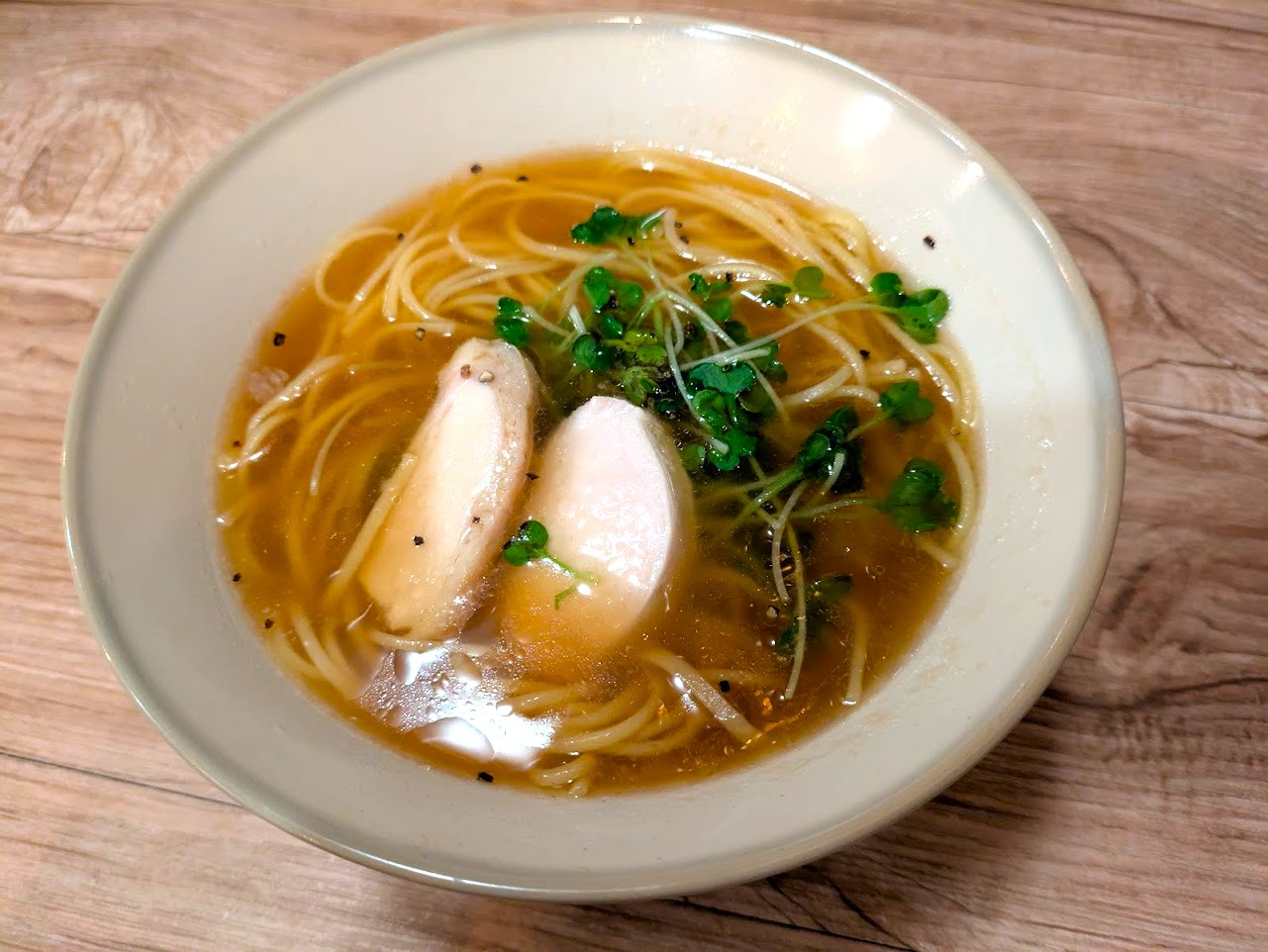 春巻きとよだれ鶏酔いしば谷町六丁目