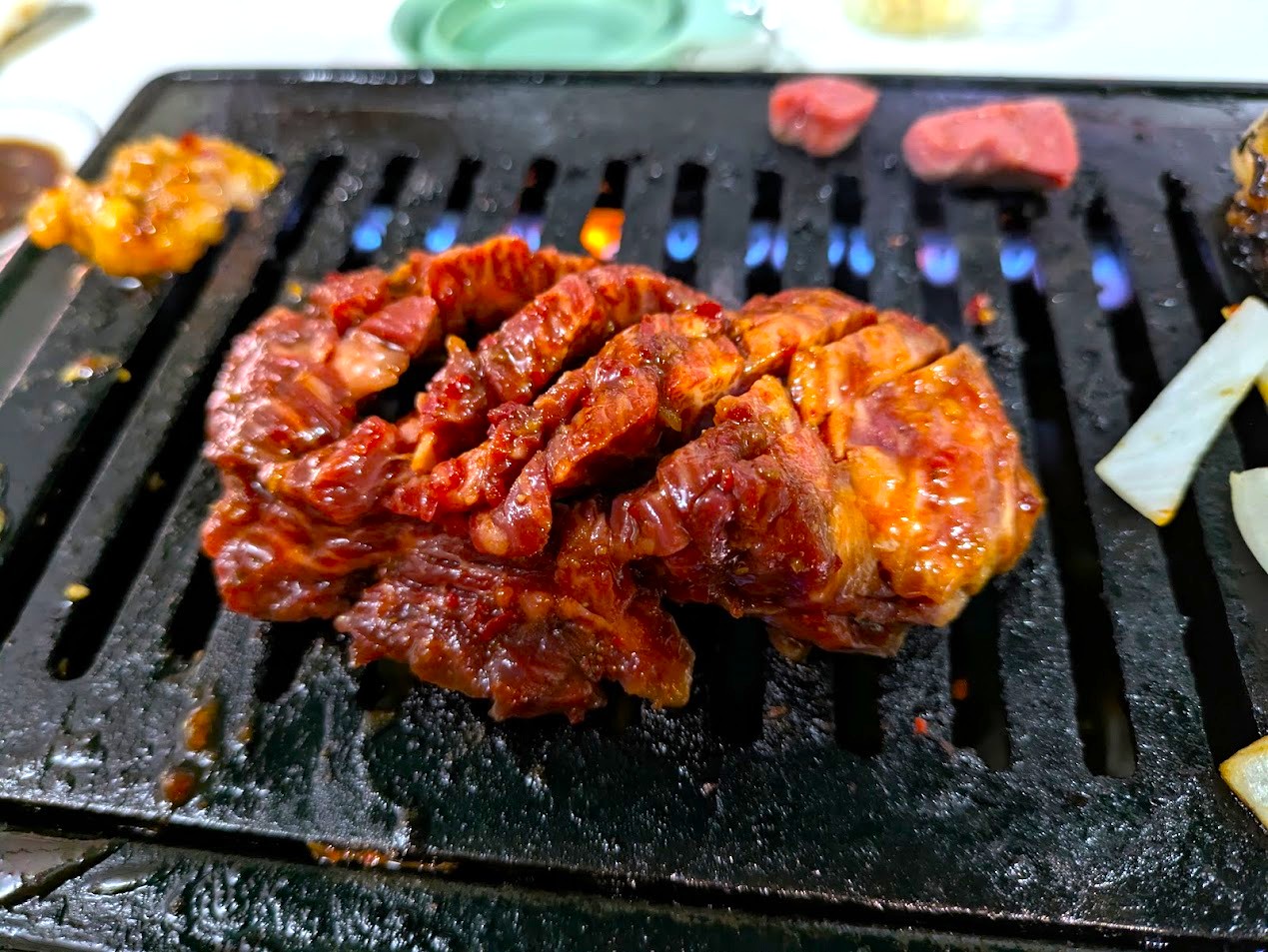 ホルモン福゜福゜