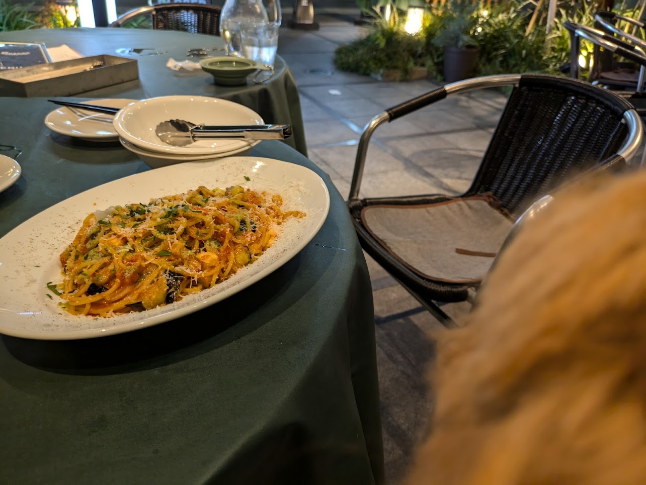 BISTRO4QUATRE