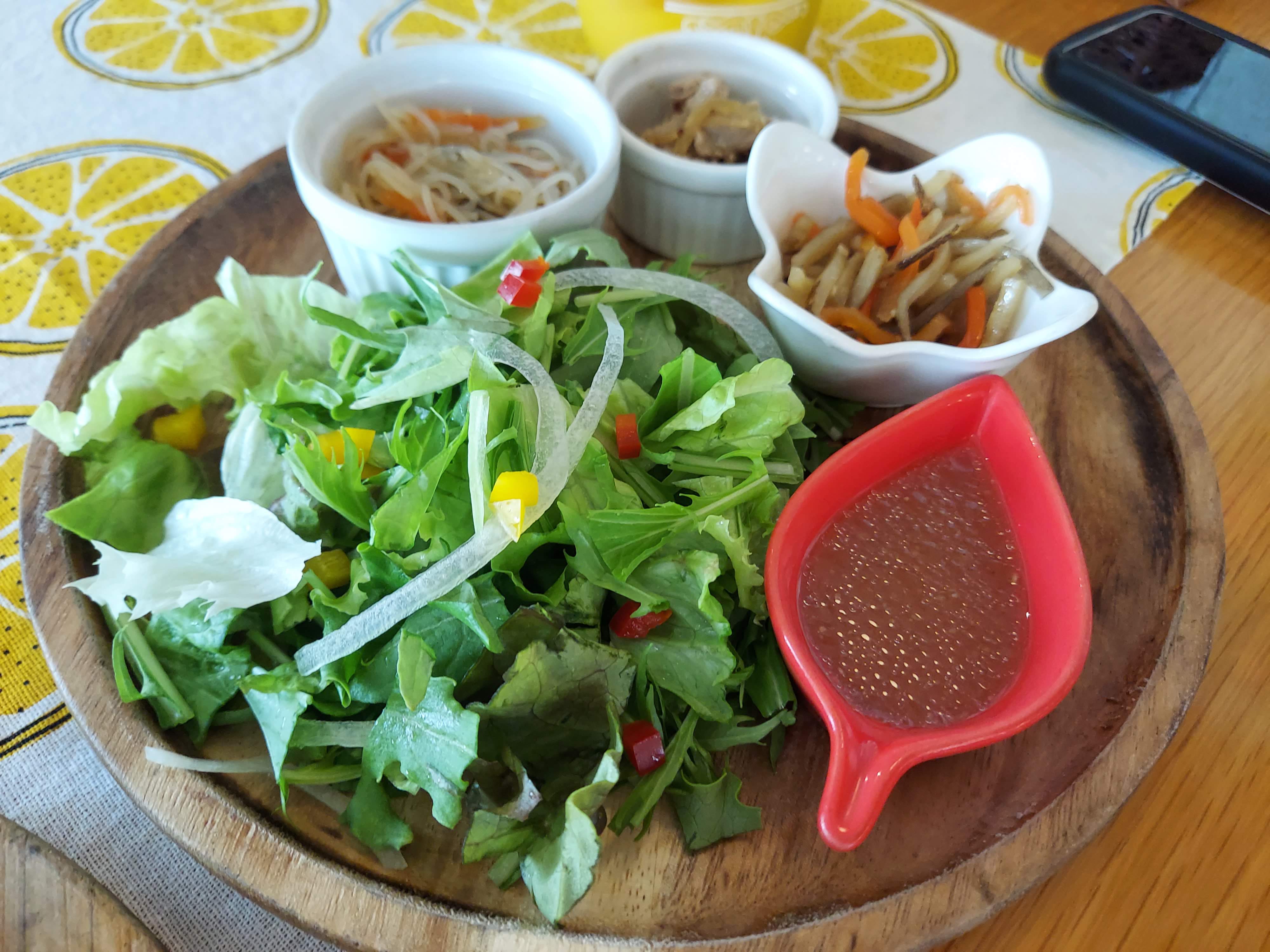 Hawaiian Resort Cafe Leola(ハワイアン リゾート カフェ レオラ)