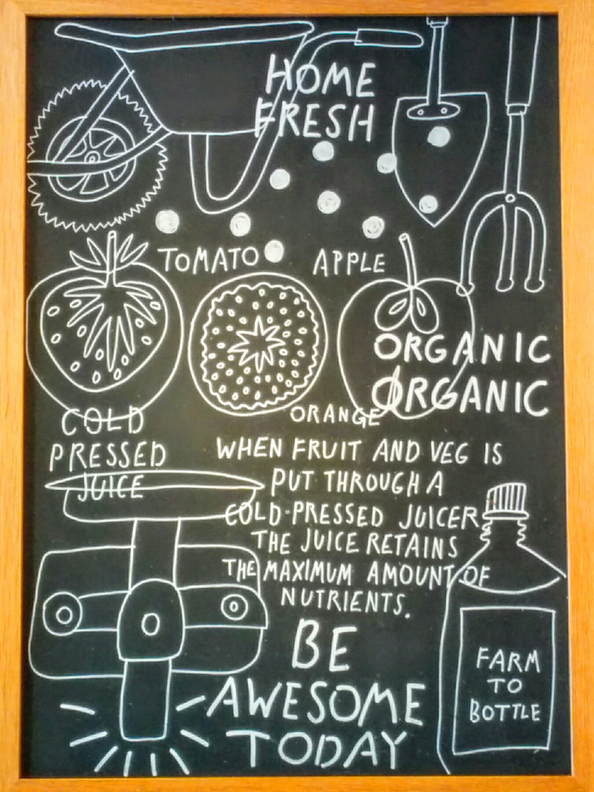 LIVINGORGANICSJUICE&PLACE(リビングオーガニックス