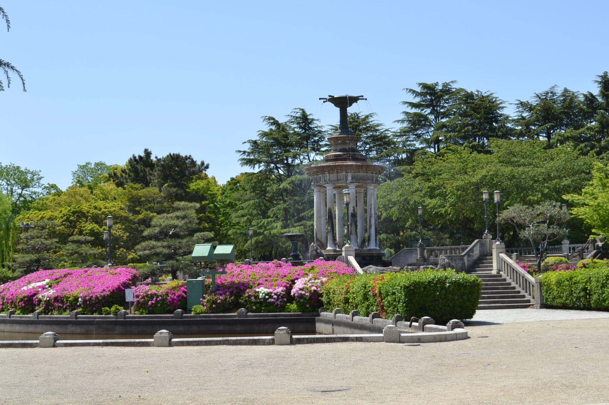 ヌンクヌスク鶴舞公園