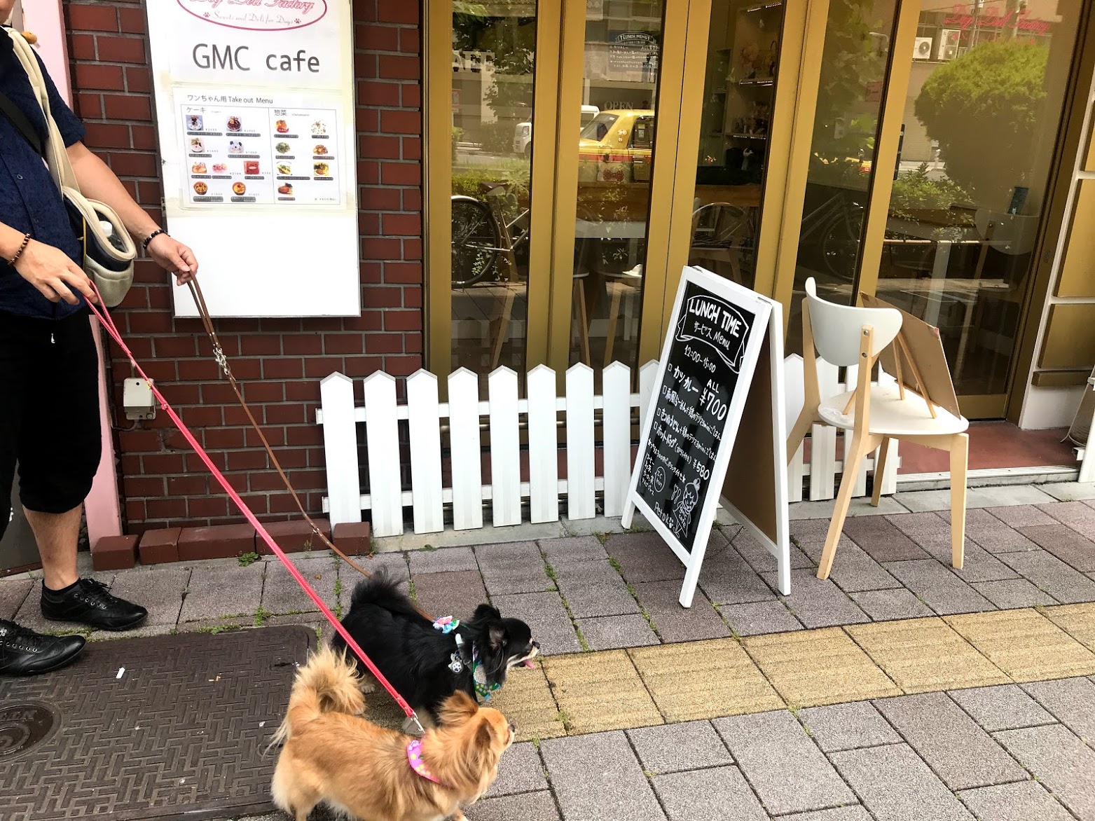 閉店 蔵前駅 Dog Deli Factory Gmc Cafe ドッグデリファクトリージーエムシーカフェ ワンちゃん用ケーキやお惣菜も売ってる ペット 犬同伴可 東京都台東区 ペットと一緒