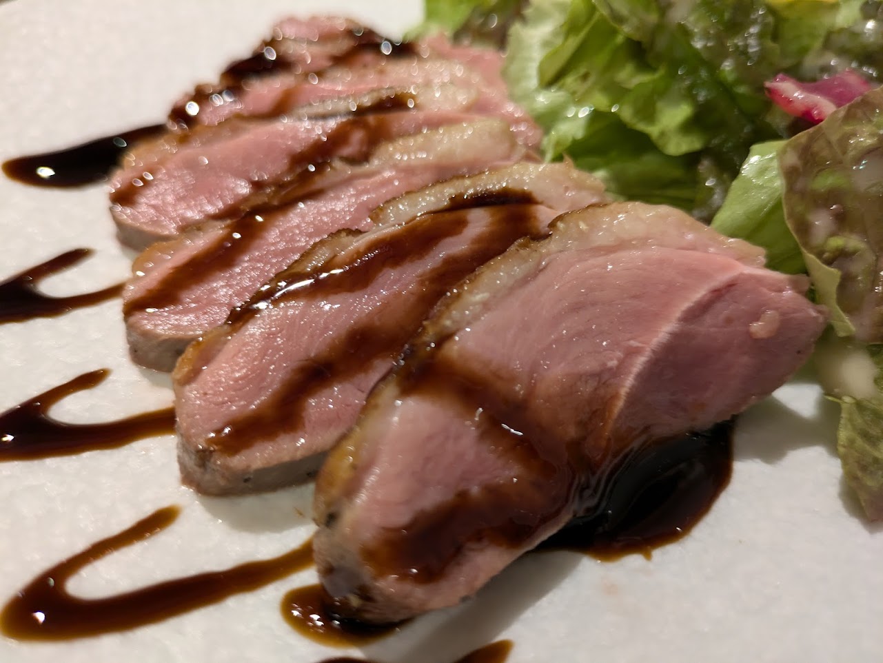ビストロスリール
