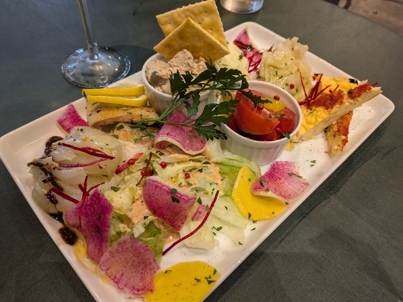 BISTRO4QUATRE